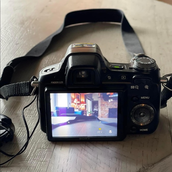 Sony Camera Super Steady Shot 📷DCS-H50 - Picture 8 of 10